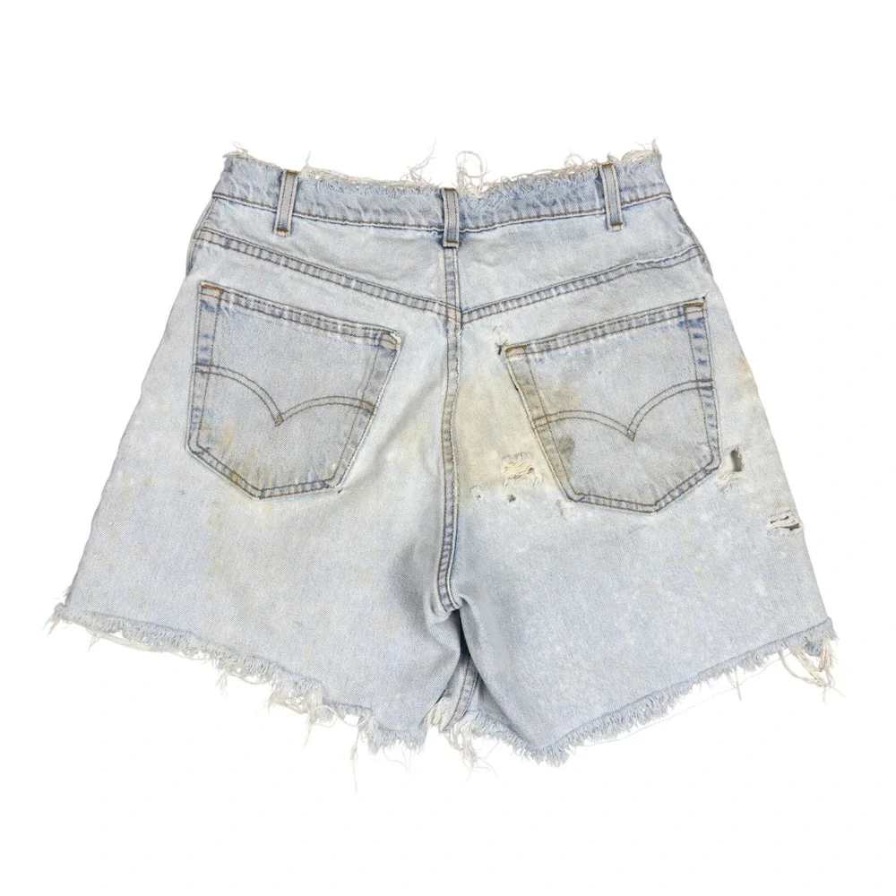 Vtg 90s Levi's 550 Cutoff Shorts‎ Women's 32 Light Wash Distressed Thrashed USA